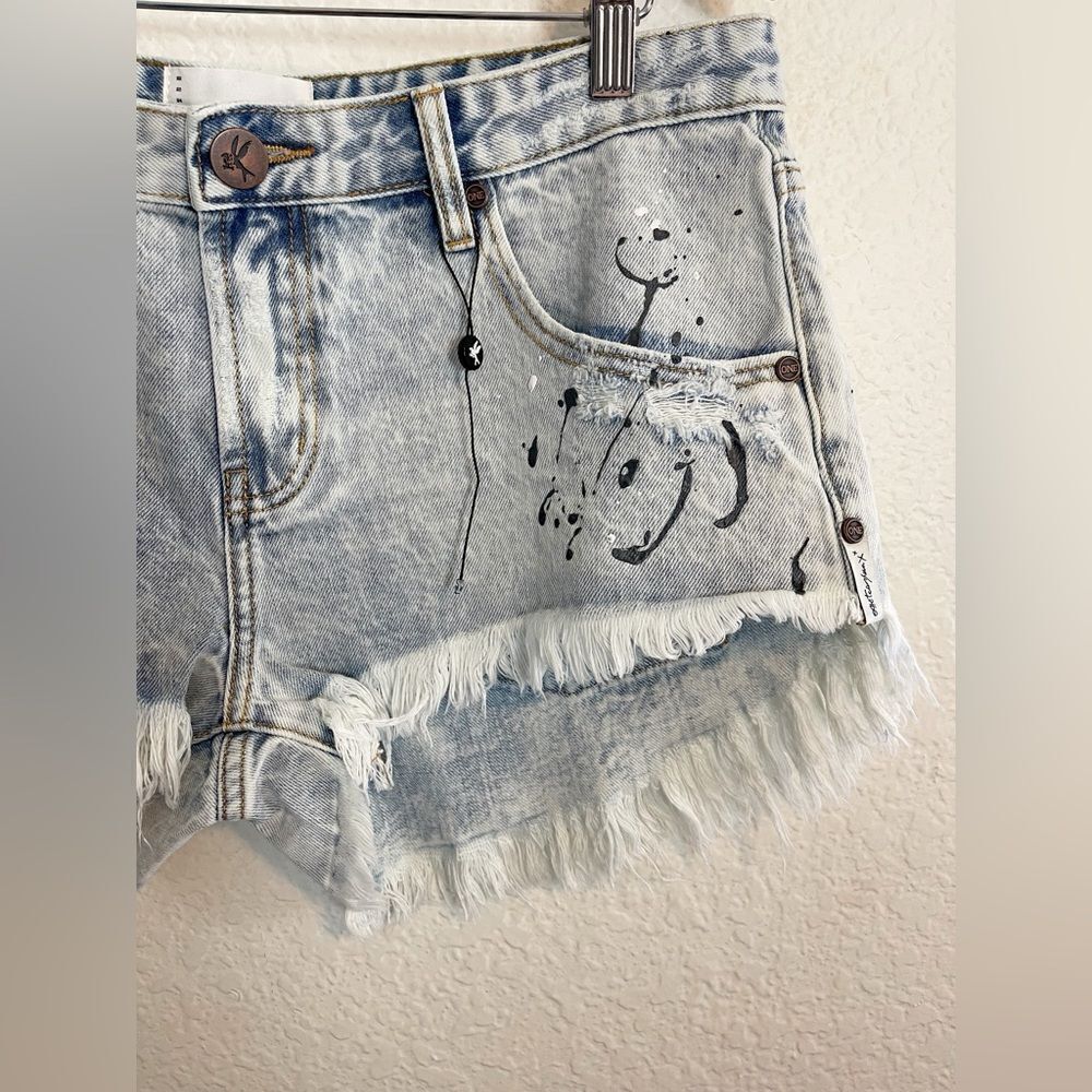 One Teaspoon cut off shorts Bonitas jean shorts Florence paint splatter. 32. New - Picture 9 of 15